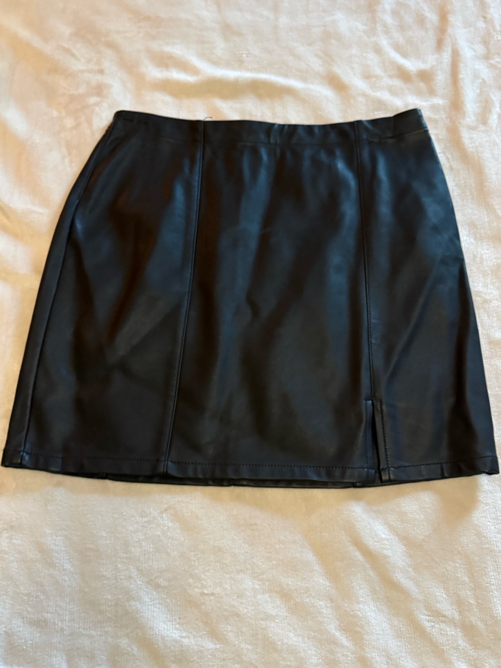 Forever 21 Black Faux Leather Pencil Mini Skirt